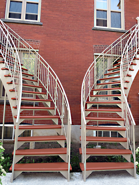 BELL ALUMINIUM INC. | Escalier en aluminium soudé