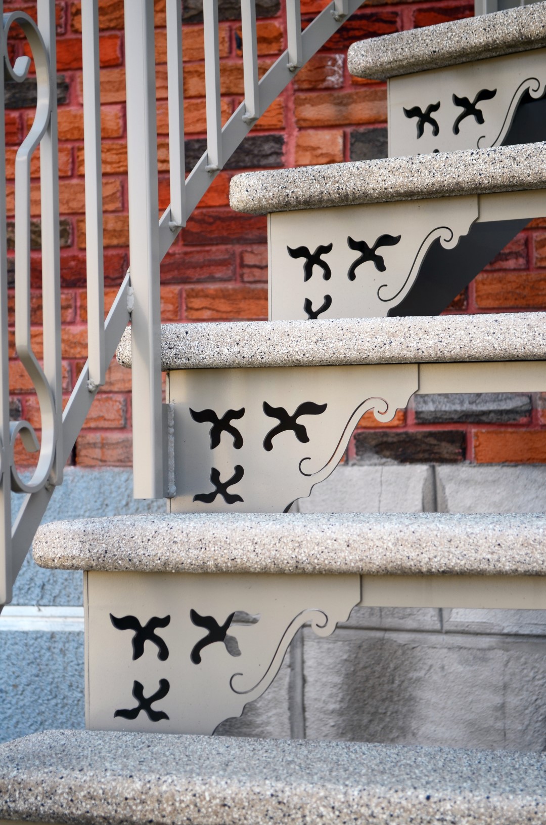Escaliers en aluminium soudé | Montréal | Bell Aluminium